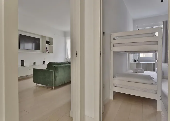 Joivy Splendid Flat Near The Duomo